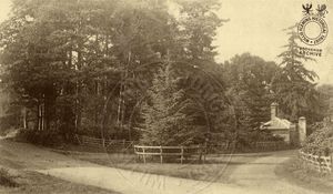 The Belvedere Lodge after the arch had been demolished. Photo: The Stoneham Archive.